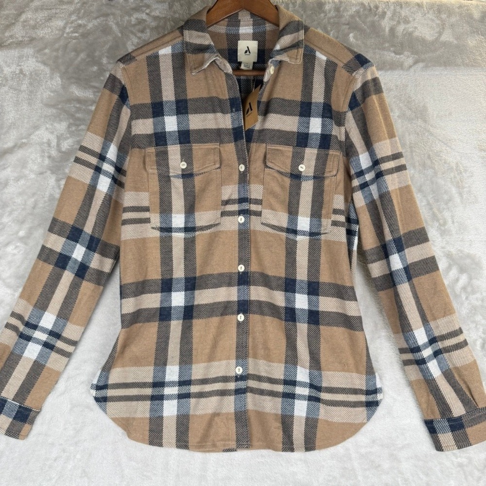 Amazon Essentials Women's Plaid Flannel Long Sleeve Button Up‎ Shirt Size M